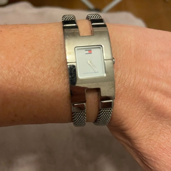 Tommy Hilfiger Watch - Picture 2 of 9